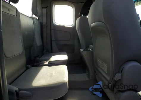 2010 Toyota Tacoma Access Cab z USA, uszkodzony, nr VIN 5TEUX4EN2AZ706235